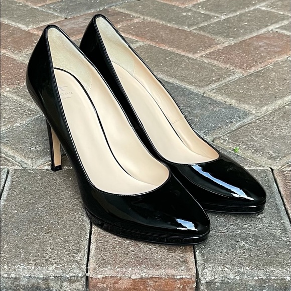 Aquatalia black patent leather platform pumps - Picture 8 of 10